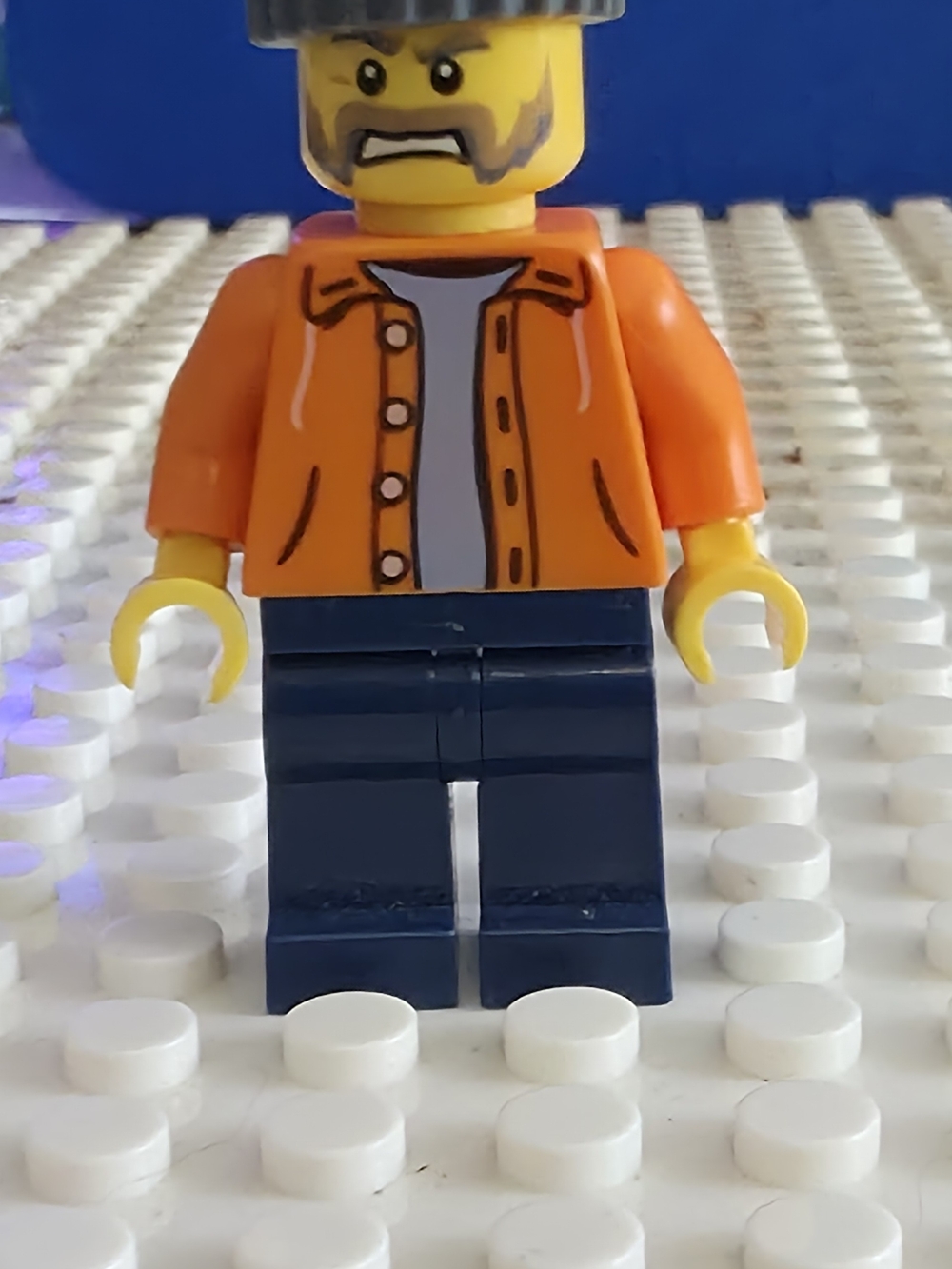 LEGO Minifigure Lighthouse Keeper cty0239 Orange Jacket Gray Beanie